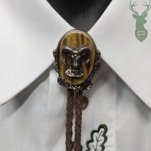Vadász Bolo - Exclusive Kos